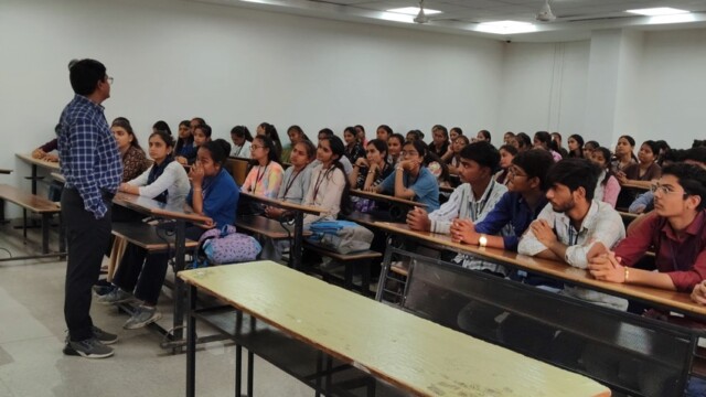 Use of Gemini AI for Students Opportunities and Challenges Use of Gemini AI for Students Opportunities and Challenges